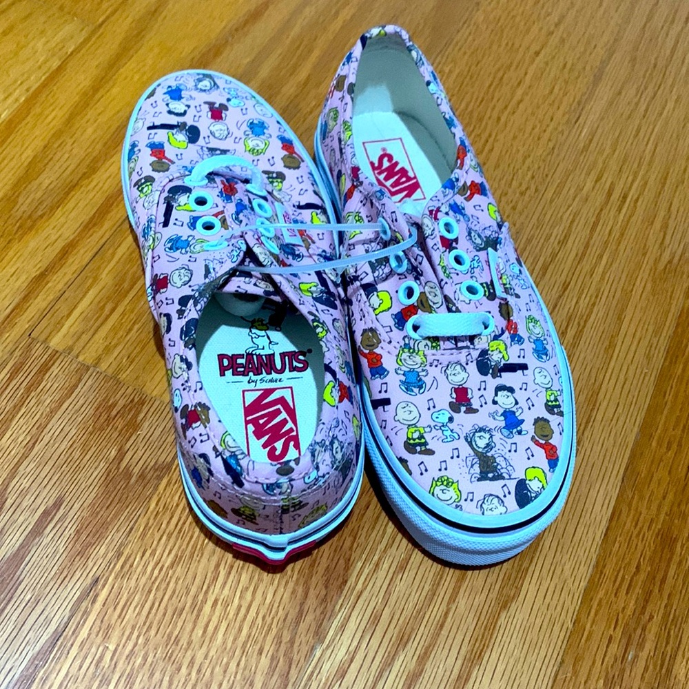 Peanuts Vans Collab size 1